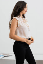 RUFFLE COLLARED FRONT TIE SLEEVELESS TOP