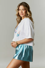 Seashell Sequin Patch Cropped Tee