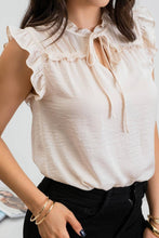 RUFFLE COLLARED FRONT TIE SLEEVELESS TOP