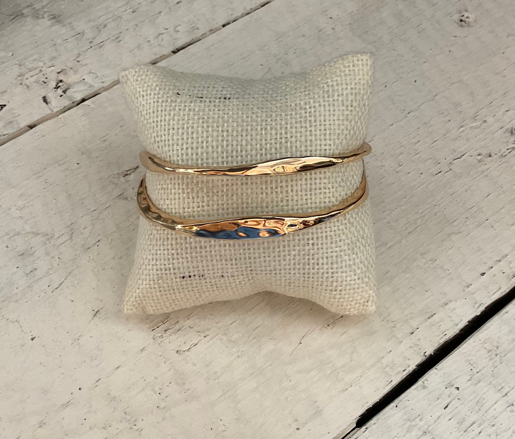 What's Hot Set of 2 Gold Bangles