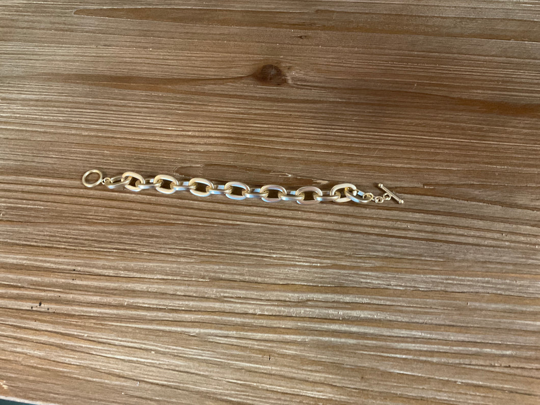S&A Gold Chain Link Bracelet with Toggle
