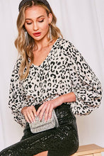 V-Neck Balloon Sleeve Animal Printed Woven Top VT31310J