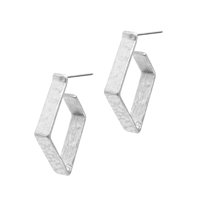 Silver Hammered Diamond Shape Earring